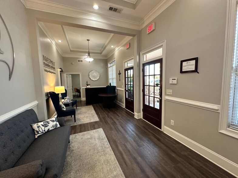 327 Dahlonega Rd, Cumming, GA à louer - Photo intérieure - Image 2 de 24