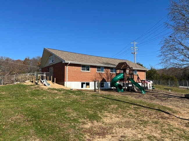 Plus de détails pour 3774 Hess Rd, House Springs, MO - Commerce de détail à louer