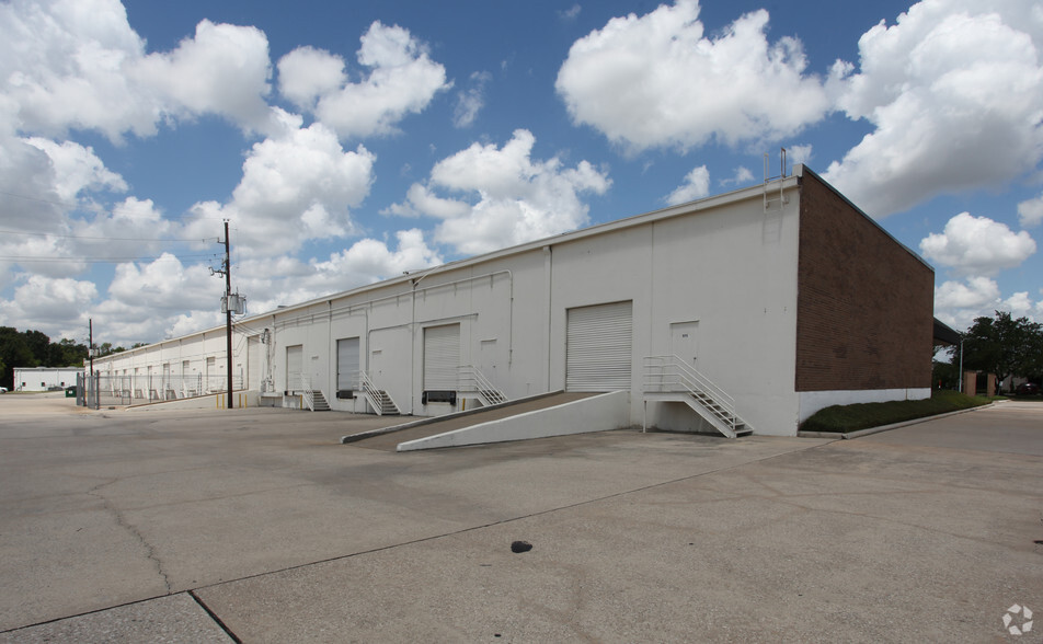 770 Bradfield Rd, Houston, TX for sale - Building Photo - Image 2 of 4