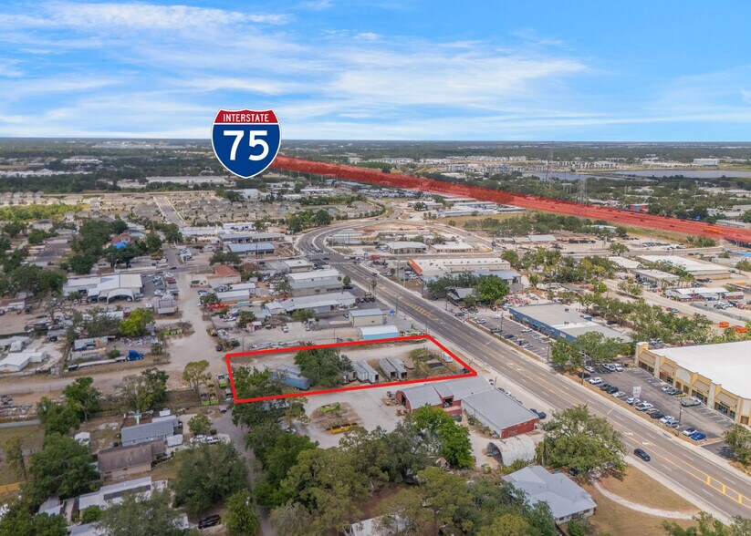 1010 Cattlemen Rd, Sarasota, FL à vendre - Photo du bâtiment - Image 2 de 5