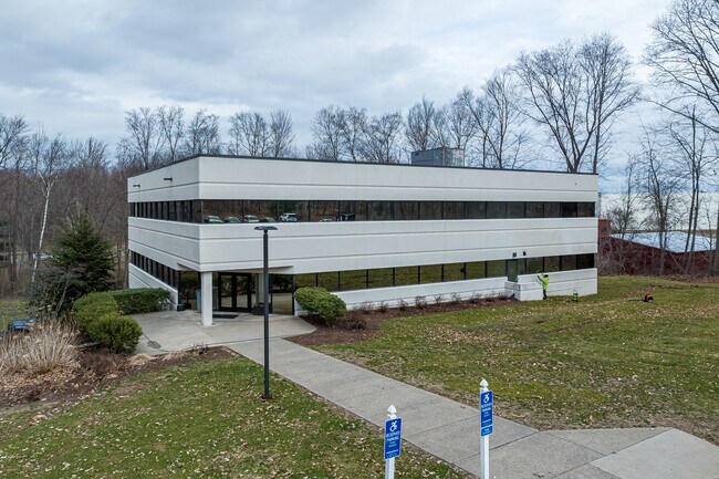 More details for 160 Chapel Rd, Manchester, CT - Office for Lease