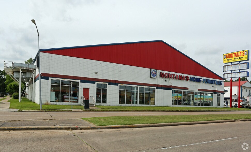 10101 Hammerly Blvd, Houston, TX à vendre - Photo du bâtiment - Image 3 de 15