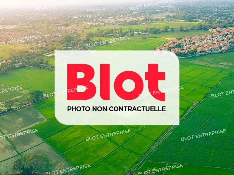 Land in Les Sorinières for sale - Aerial - Image 1 of 3