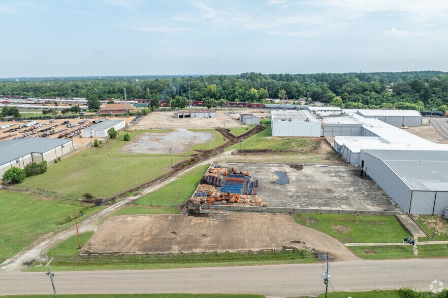 1125 Weems St, Jackson, MS à louer - Photo du bâtiment - Image 3 de 22