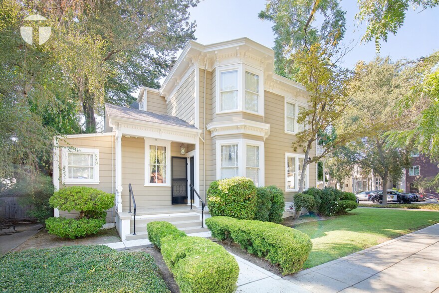 1730 Capitol Ave, Sacramento, CA à vendre - Photo du bâtiment - Image 3 de 21