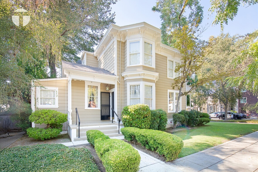 1730 Capitol Ave, Sacramento, CA à vendre - Photo du bâtiment - Image 3 de 20