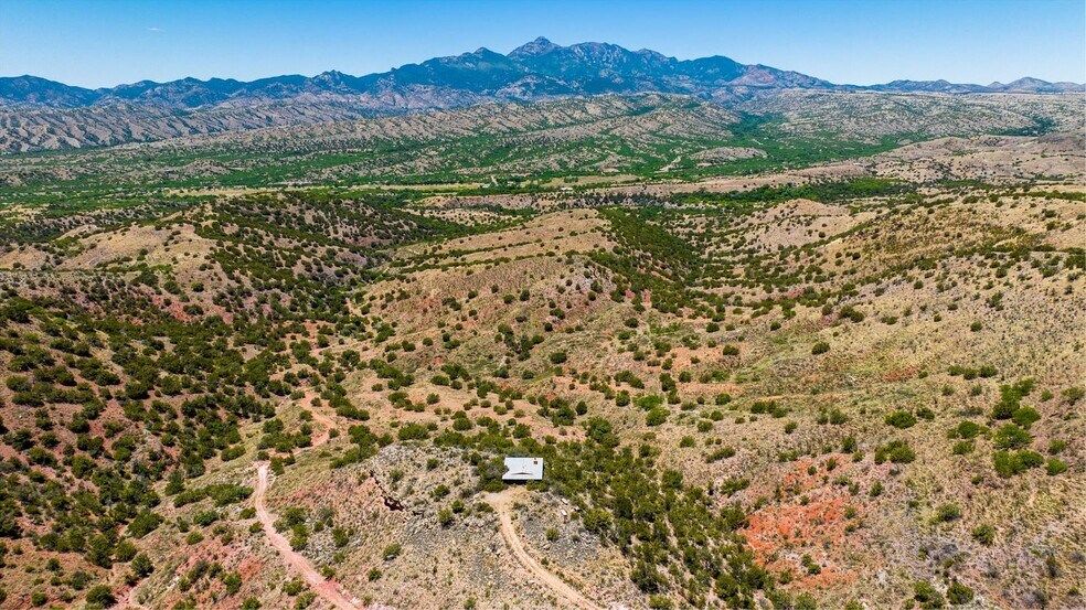 2671 Highway 82, Sonoita, AZ à vendre - Photo du bâtiment - Image 2 de 9