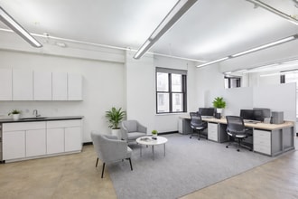 45 W 34th St, New York, NY for lease Interior Photo- Image 2 of 4