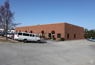 More details for 1049 Industrial Ct, Suwanee, GA - Office for Lease