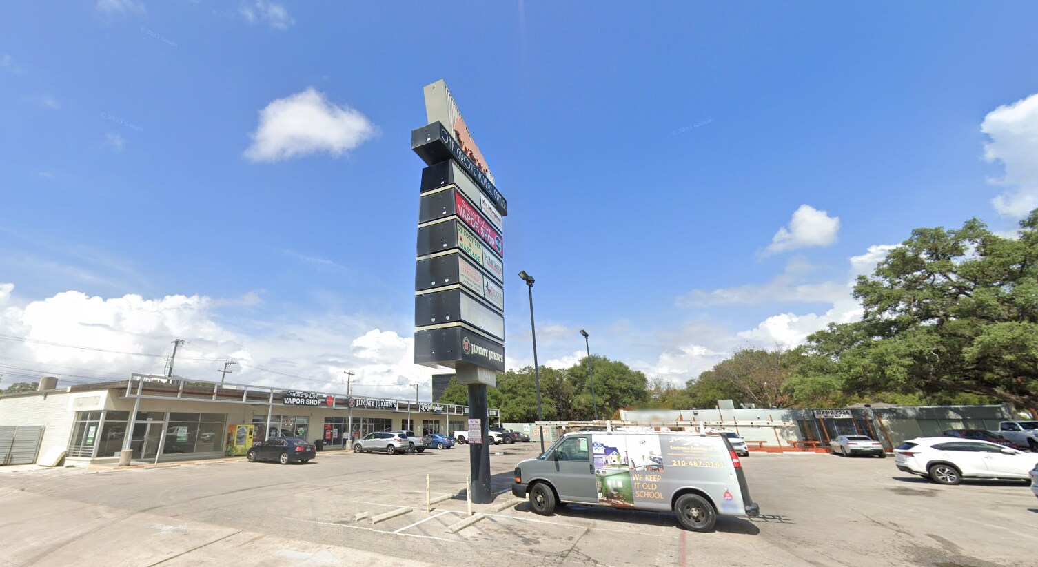 2441-2453 Nacogdoches Rd, San Antonio, TX à louer Photo du bâtiment- Image 1 de 3