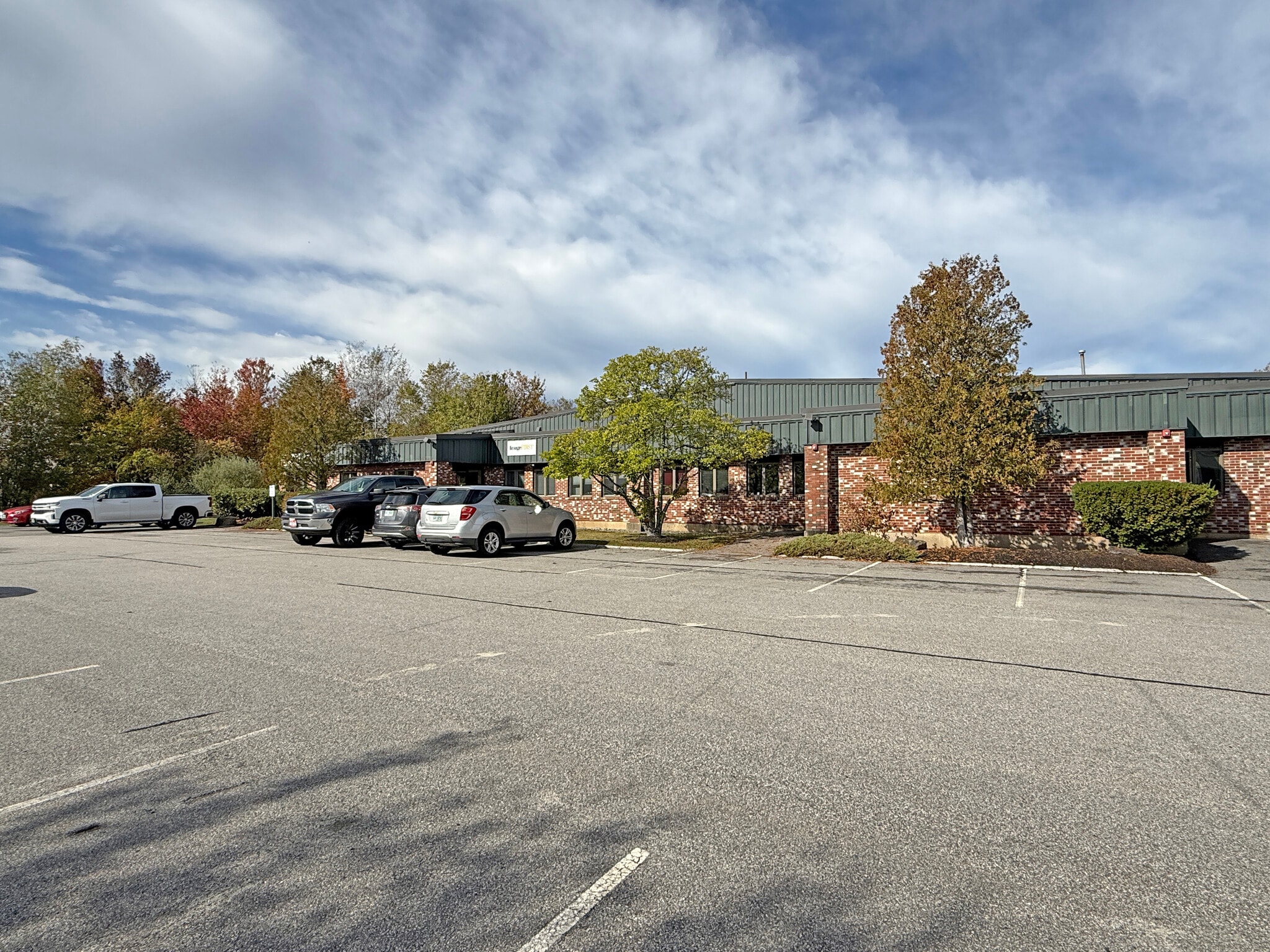 270 West Rd, Portsmouth, NH for lease Primary Photo- Image 1 of 9