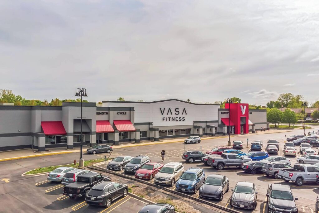 13995 W National Ave, New Berlin, WI à vendre Photo principale- Image 1 de 5