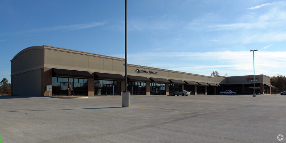 5795 N Market St, Shreveport, LA for lease - Primary Photo - Image 1 of 9