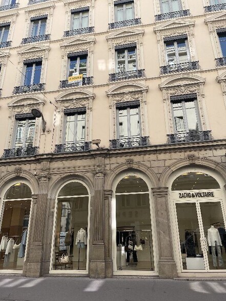 55 Rue Président Edouard Herriot, Lyon à louer - Photo du bâtiment - Image 1 de 6