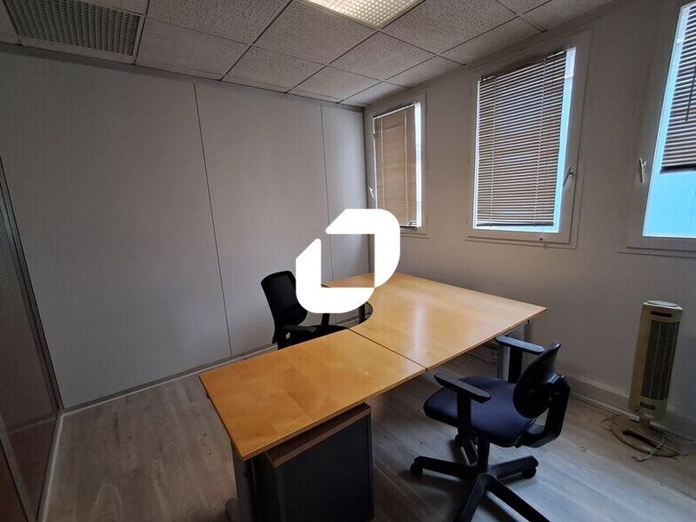 Bureau dans Montrouge à louer - Photo intérieure - Image 3 de 30