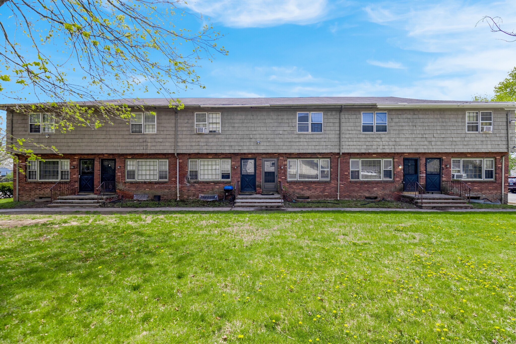1280 Townsend Ave, New Haven, CT à vendre Photo principale- Image 1 de 8
