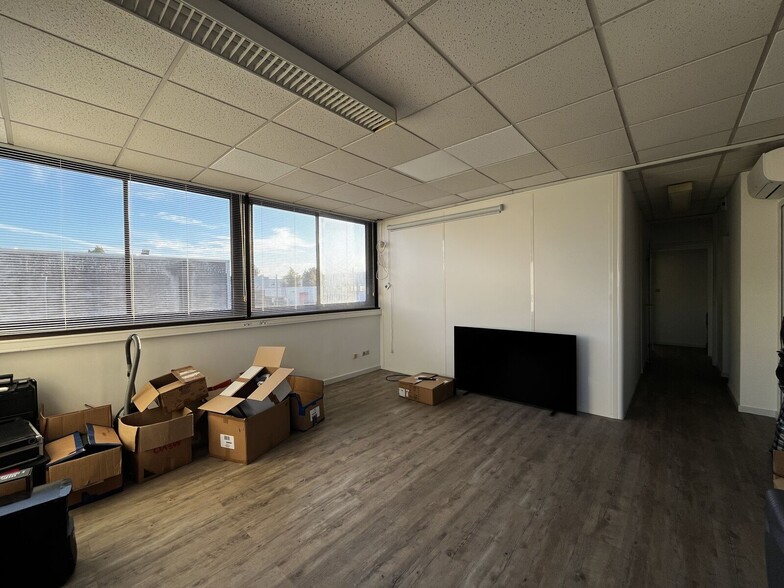 Office in Mérignac for lease - Building Photo - Image 3 of 11