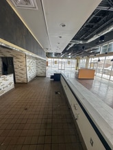 1570 Military Rd, Niagara Falls, NY for lease Interior Photo- Image 2 of 5