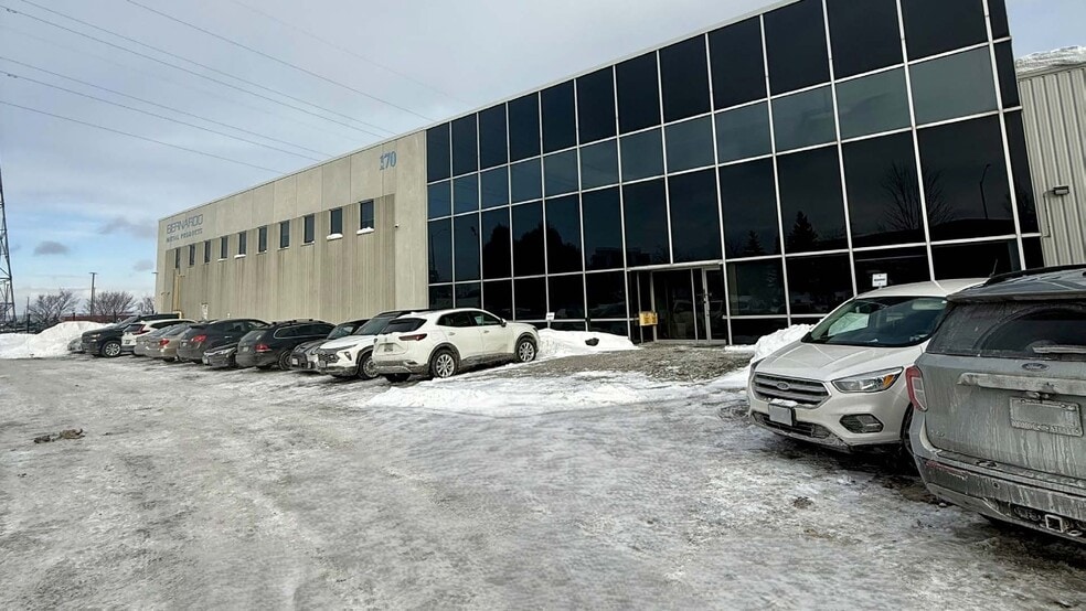 170 Capital Ct, Mississauga, ON for lease - Building Photo - Image 3 of 3