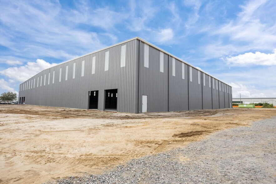 970 Woodridge Park Rd, Greenville, NC à louer - Photo du bâtiment - Image 2 de 19