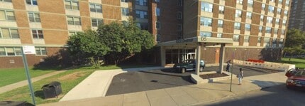 1305 Delmar Loop, Brooklyn, NY for lease Building Photo- Image 1 of 3