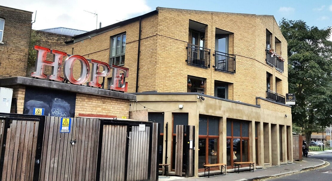 3-11 Melon Rd, Londres à louer Photo du bâtiment- Image 1 de 3