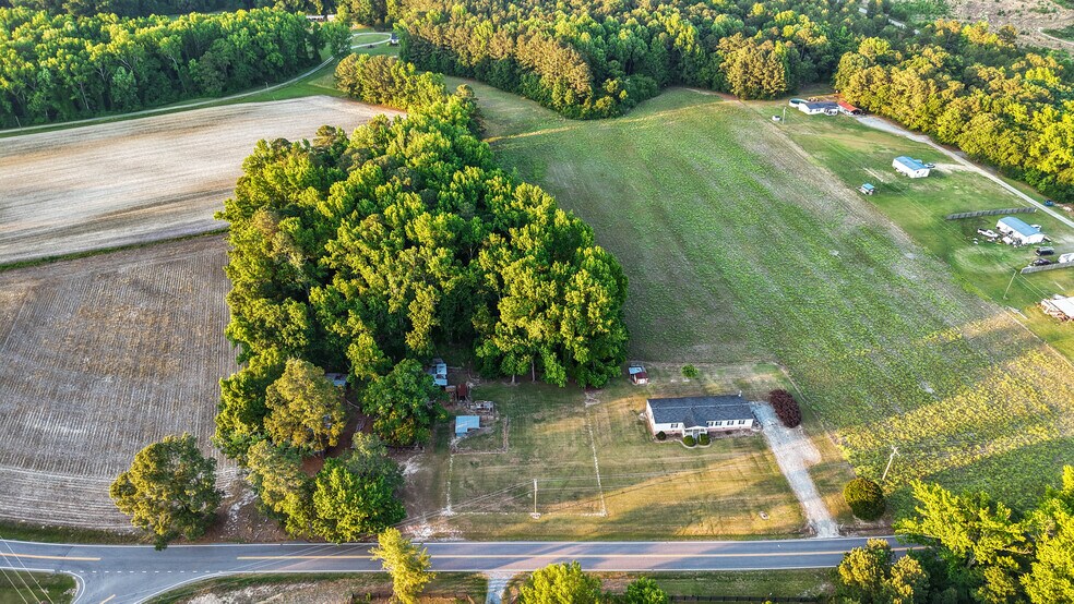 160 County Line Rd, Benson, NC à vendre - Aérien - Image 3 de 4