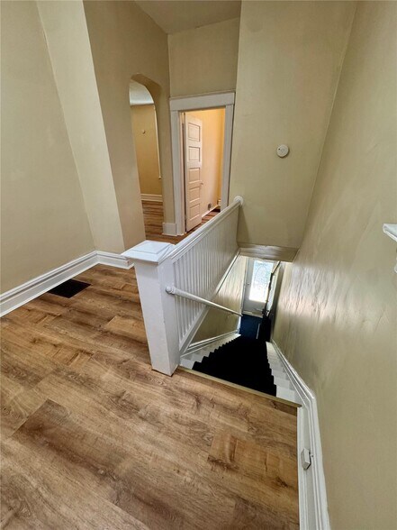 4510 Minnesota Ave, Saint Louis, MO à vendre - Photo du bâtiment - Image 3 de 14