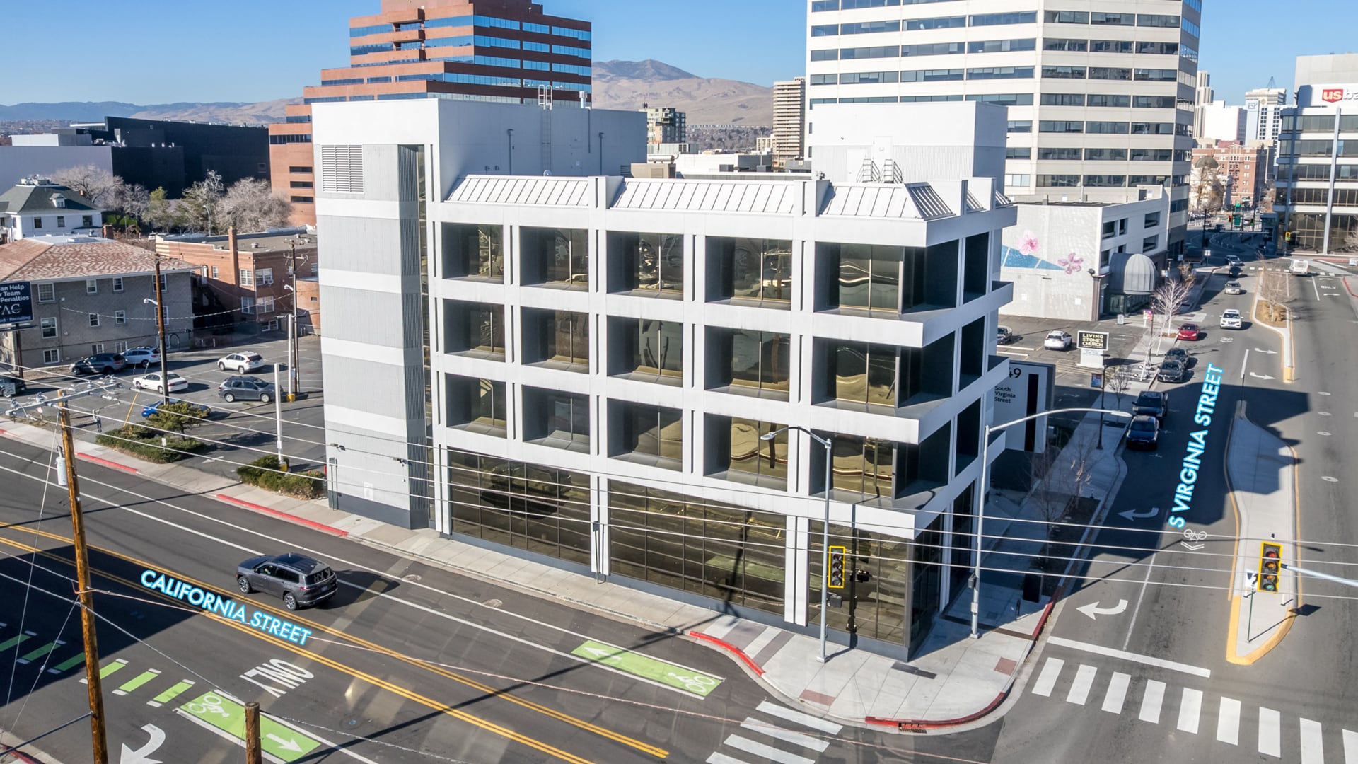 449 S Virginia St, Reno, NV à vendre Photo du bâtiment- Image 1 de 6