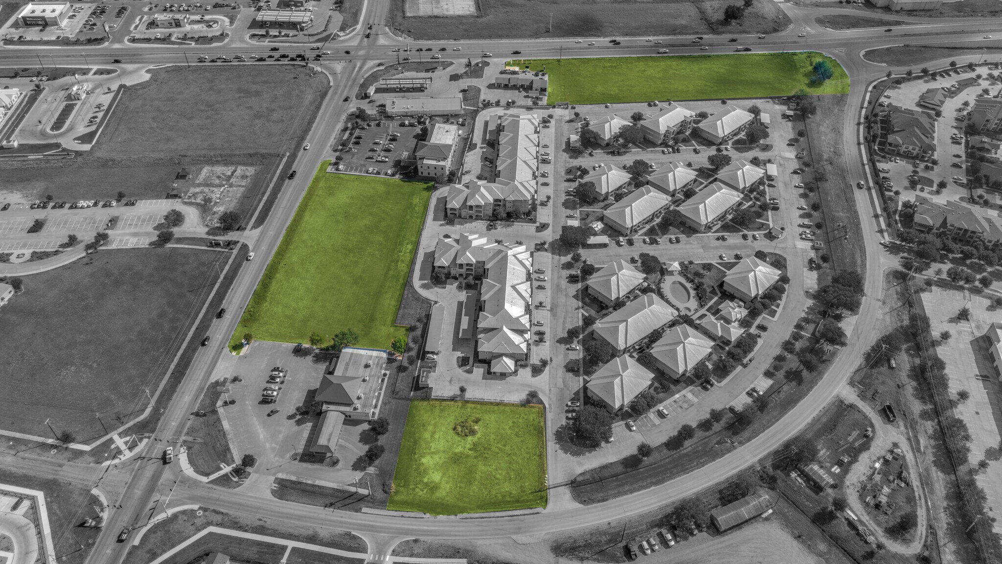 FM 306 & E Common - Prime Pad Site Portfolio portefeuille de 3 propriétés à vendre sur LoopNet.ca Aérien- Image 1 de 5