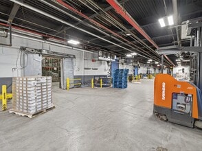 21740 Trolley Industrial Dr, Taylor, MI for lease Interior Photo- Image 1 of 22