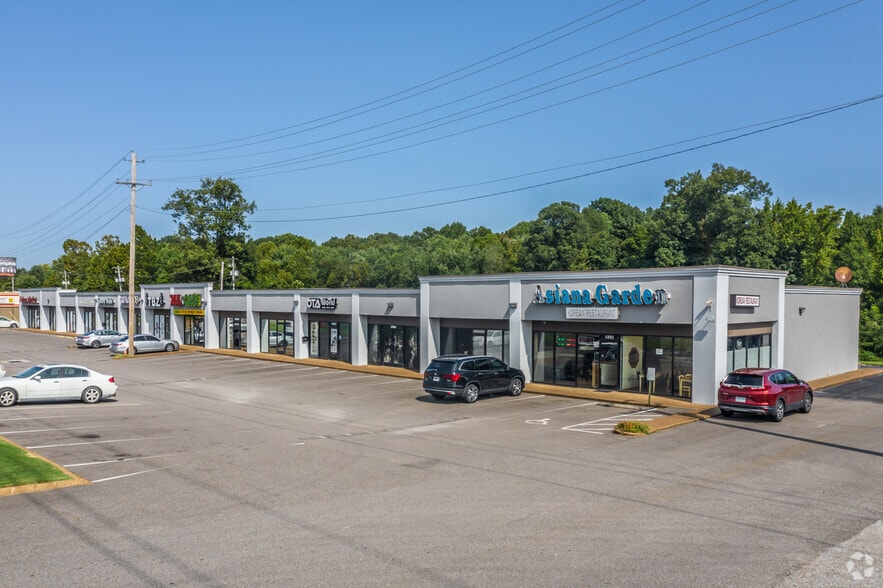 5940-5992 Mt Moriah Rd, Memphis, TN for lease - Primary Photo - Image 1 of 2