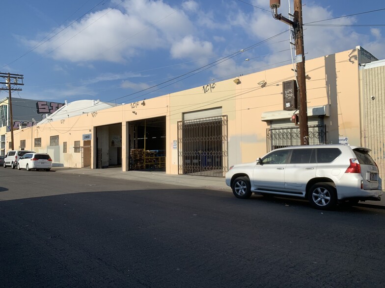 785-803 E 14th Pl, Los Angeles, CA for lease - Building Photo - Image 1 of 8