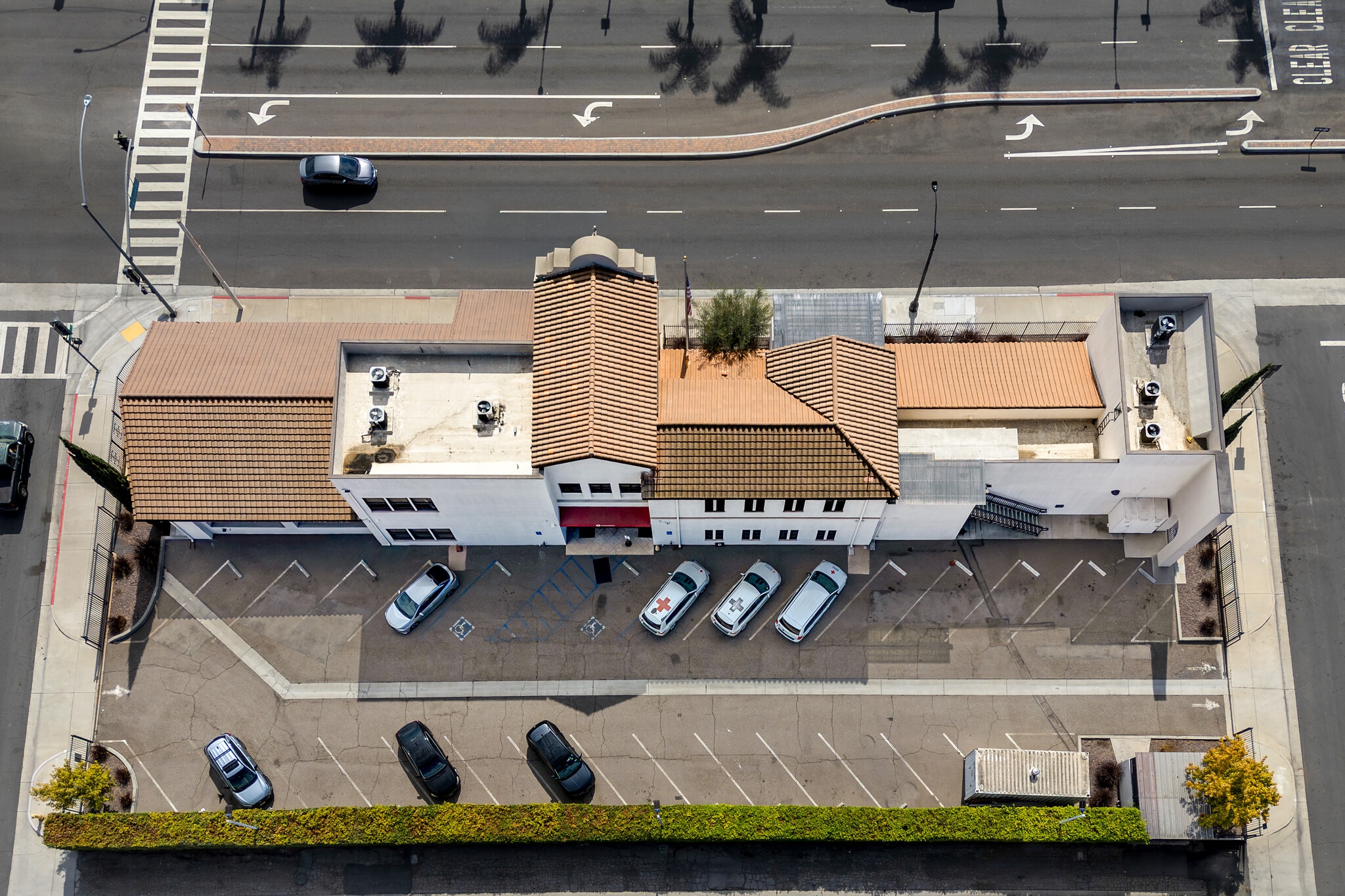 2227 S Atlantic Blvd, Commerce, CA à louer Aérien- Image 1 de 11