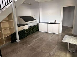 115-123 Woodpark Rd, Smithfield for lease Interior Photo- Image 1 of 3