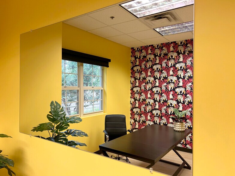 14001 N 7th St, Phoenix, AZ à vendre - Photo intérieure - Image 2 de 8