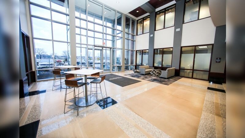 8470 Allison Pointe Blvd, Indianapolis, IN à louer - Photo intérieure - Image 3 de 12