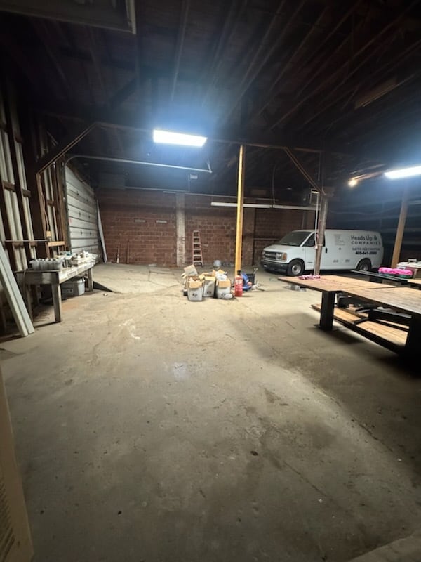 3841-3845 NW 10th St, Oklahoma City, OK for lease Interior Photo- Image 1 of 2