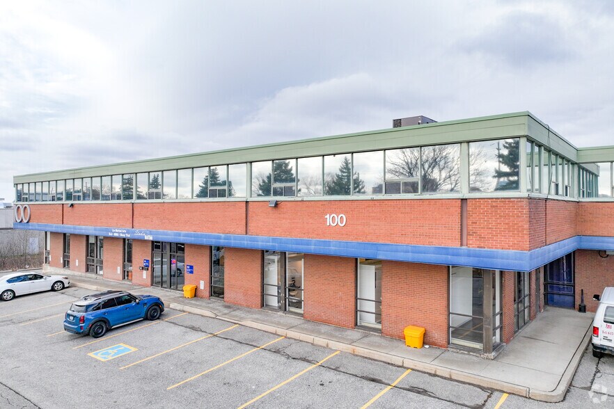 100 Steelcase Rd E, Markham, ON à louer - Photo du bâtiment - Image 3 de 4