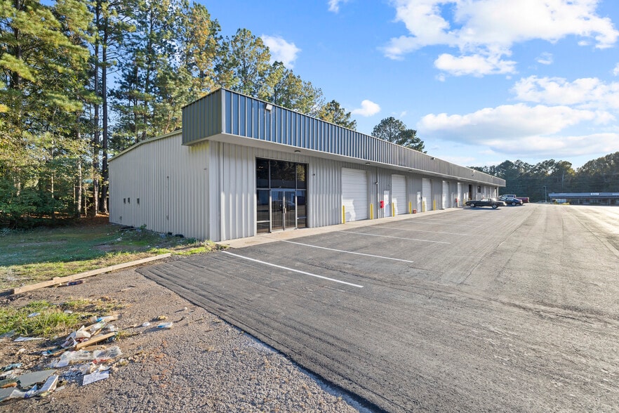 1880 Commerce Rd, Athens, GA for lease - Building Photo - Image 3 of 11
