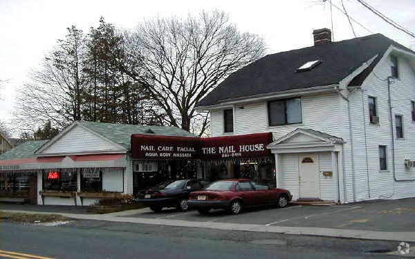 298-300 Kinderkamack Rd, Westwood, NJ for sale Primary Photo- Image 1 of 3