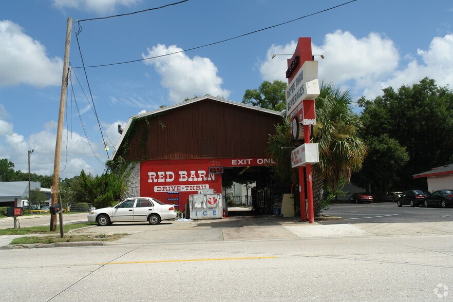 805 W New York Ave, Deland, FL à vendre - Photo du bâtiment - Image 2 de 2