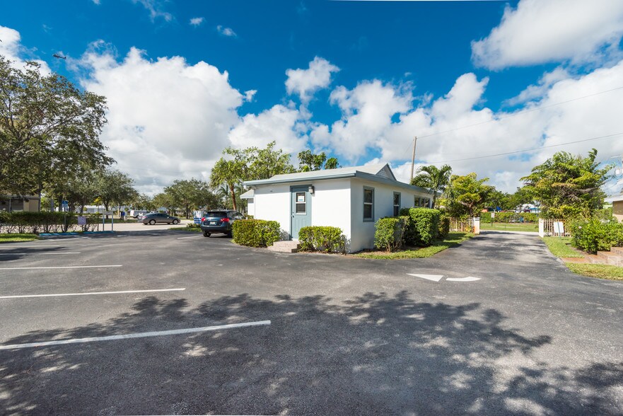 746 NE 3rd Ave, Fort Lauderdale, FL à vendre - Autre - Image 2 de 30