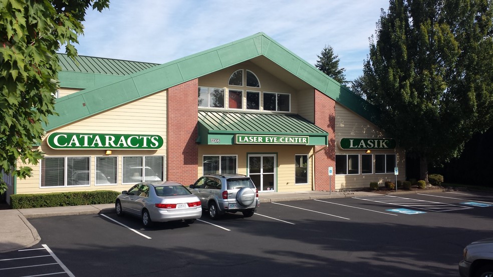 12306 SE Mill Plain Blvd, Vancouver, WA for lease - Building Photo - Image 3 of 11