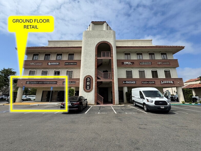 501 W Channel Islands Blvd, Port Hueneme, CA à louer - Photo du bâtiment - Image 1 de 29