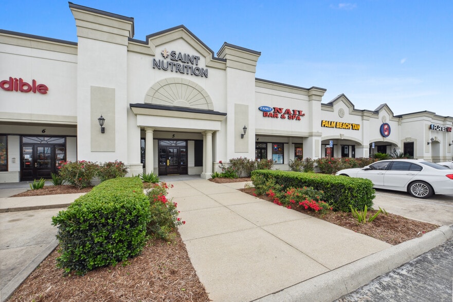 2800 W Pinhook Rd, Lafayette, LA à louer - Photo du bâtiment - Image 3 de 8