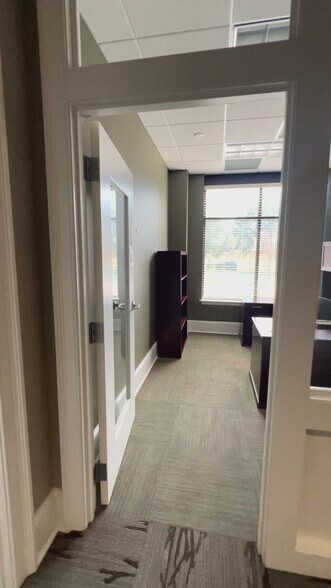 3295 Inner Perimeter, Valdosta, GA à vendre - Vidéo sur l’inscription commerciale - Image 2 de 10