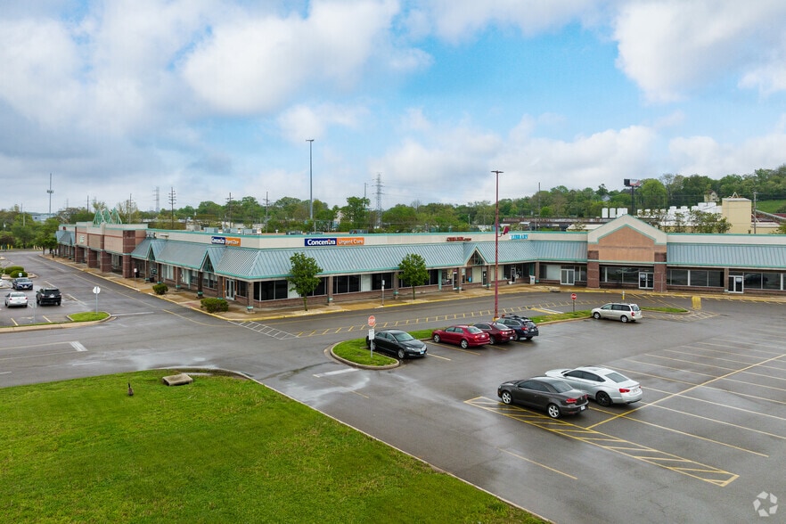 6500-6750 Manchester Ave, Saint Louis, MO for lease - Building Photo - Image 3 of 6
