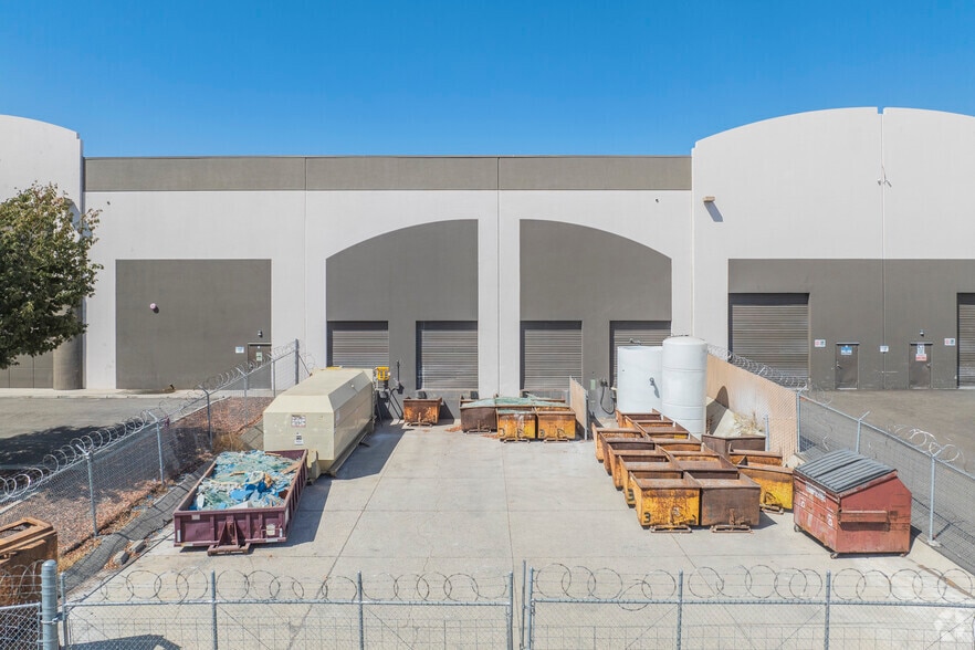 1448 Mariani Ct, Tracy, CA for lease - Building Photo - Image 2 of 7