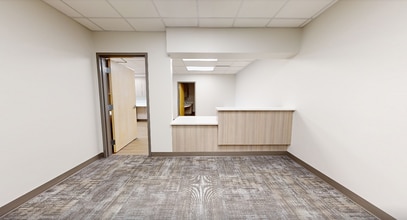 700 W 800 N, Orem, UT for lease Interior Photo- Image 2 of 6